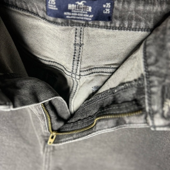 Hollister Ultra High-Rise Mom Gray Denim Shorts Size 21 - Picture 3 of 4